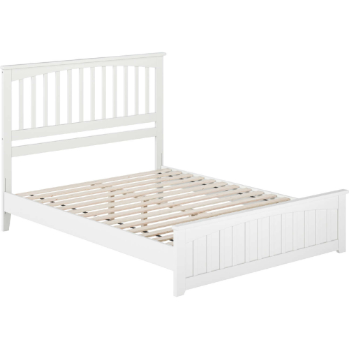 Becket Queen Low Profile Platform Bed with USB & Matching Footboard in White Finish