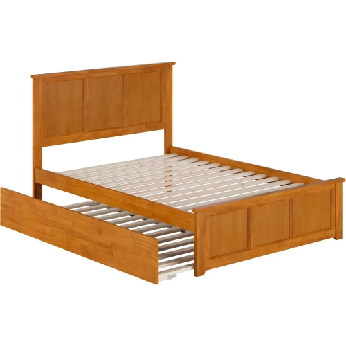 Madison Full Platform Bed with Footboard & Twin Trundle in Toffee Wood