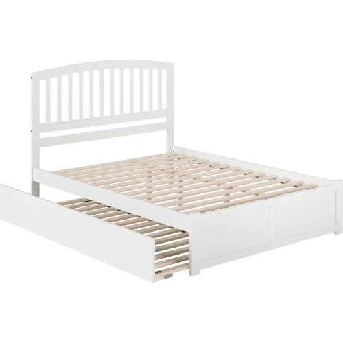 Richmond Queen Platform Bed with Footboard & Twin XL Trundle in White Wood
