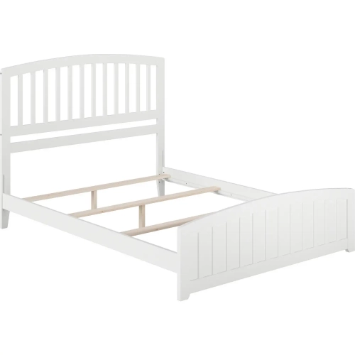 Richmond Queen Bed with Matching Footboard in White