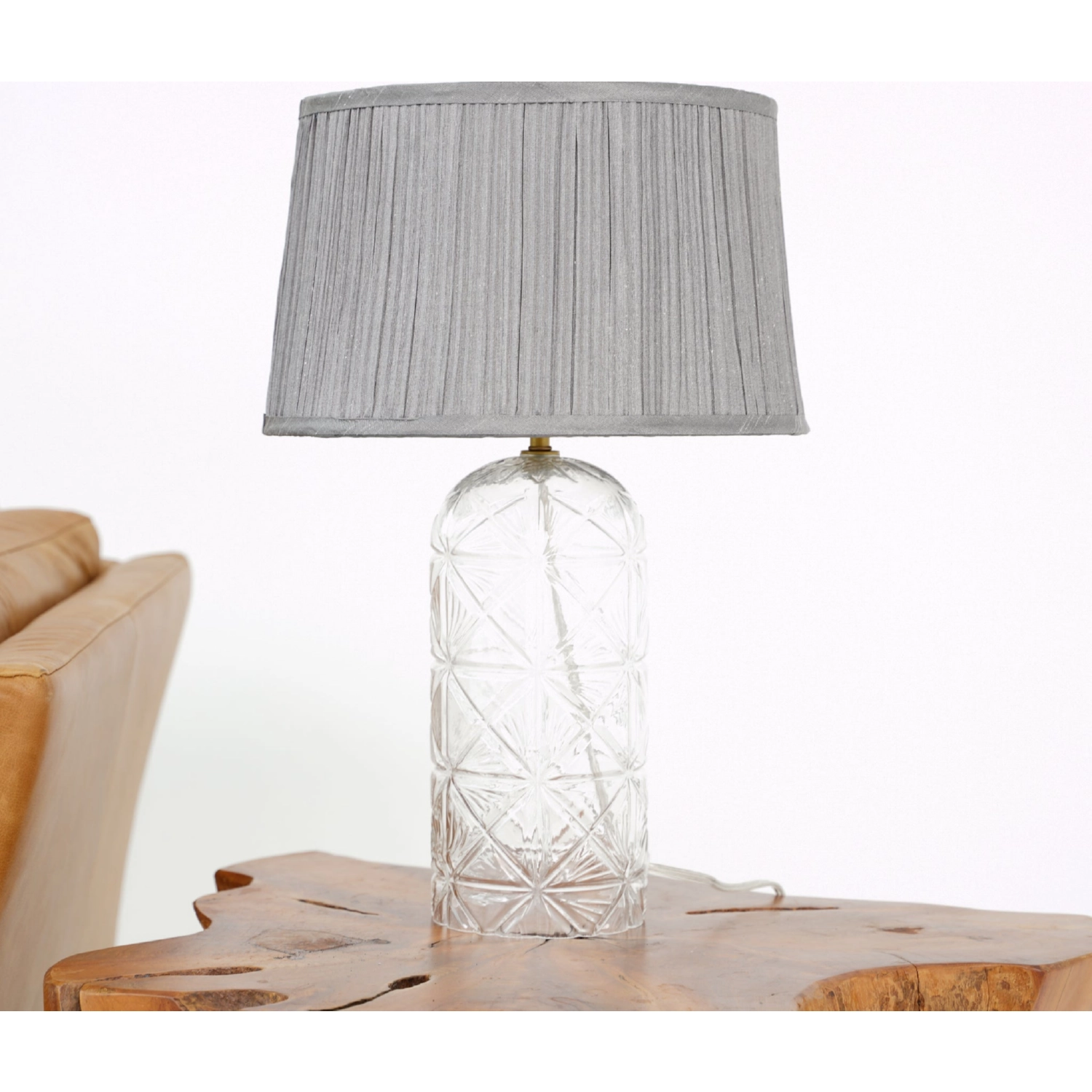 Luxora Table Lamp