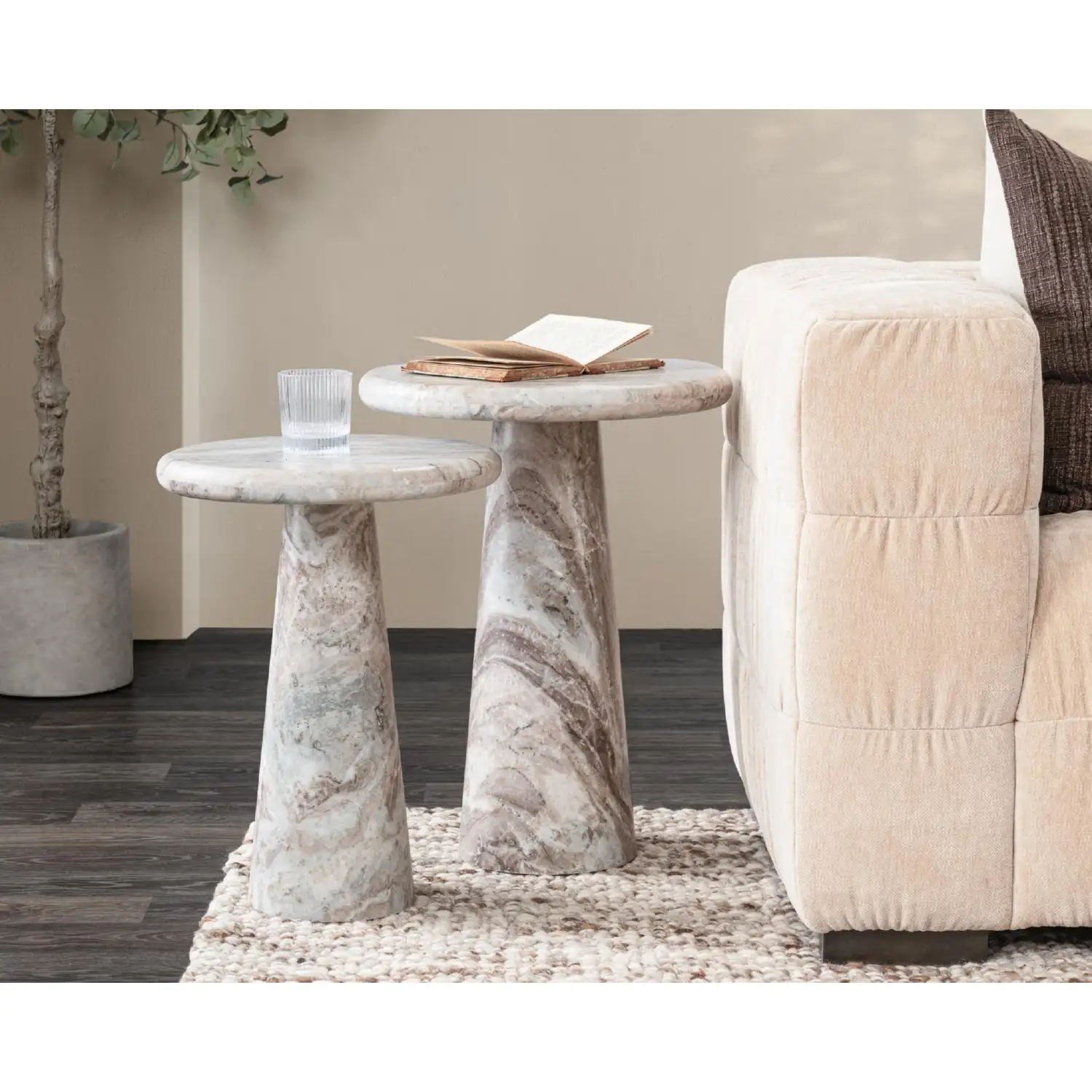 Huxley 18" Round End Table - Thumbnail 4