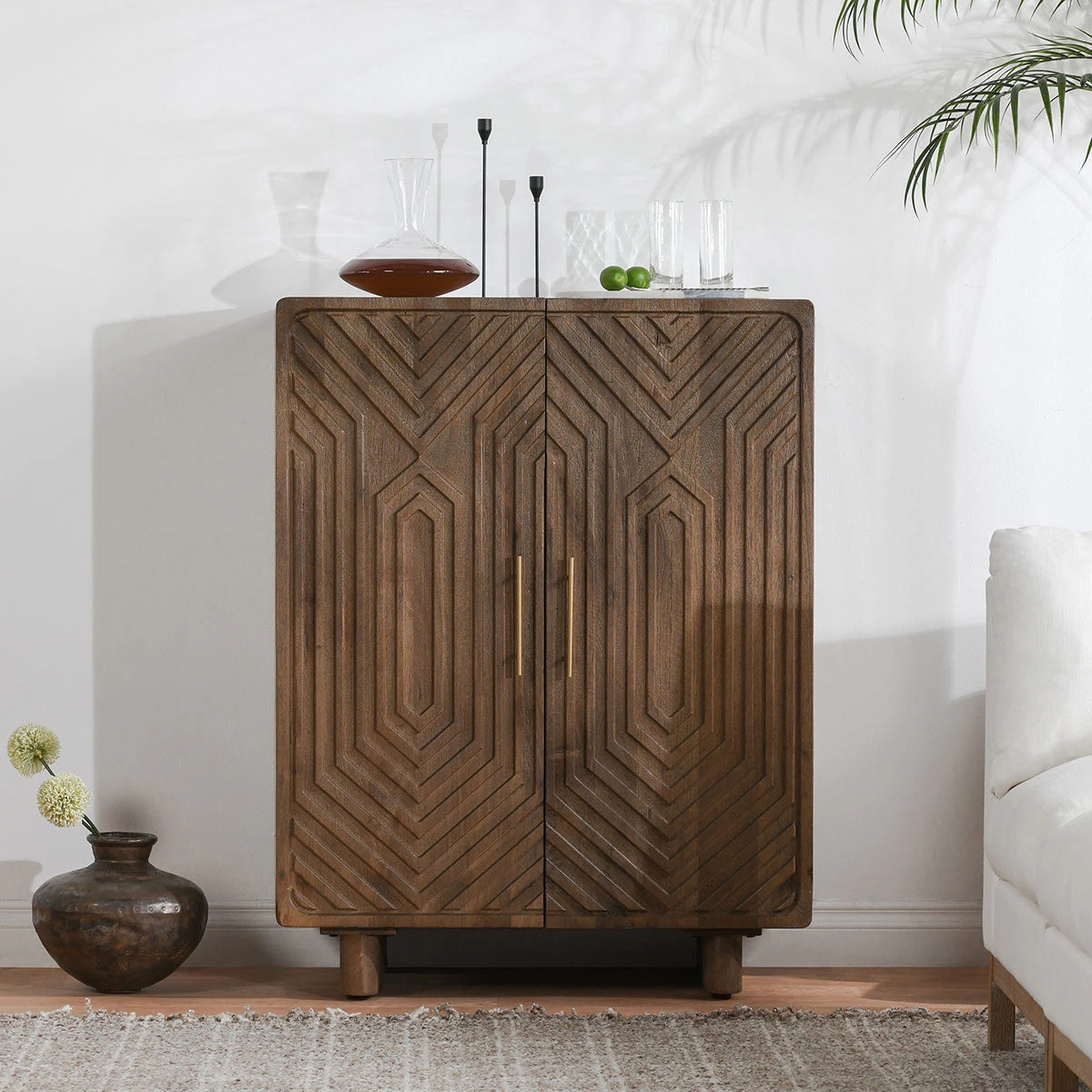 Classic Home Bar Cabinet - Thumbnail 3