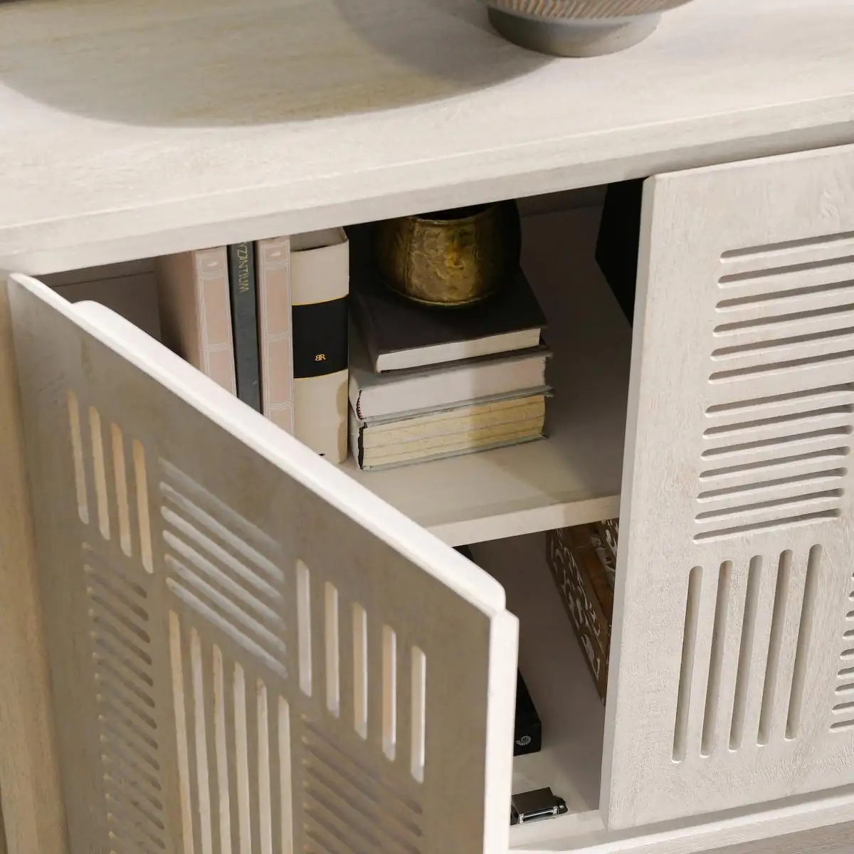 Lila 4 Door Buffet - Thumbnail 5