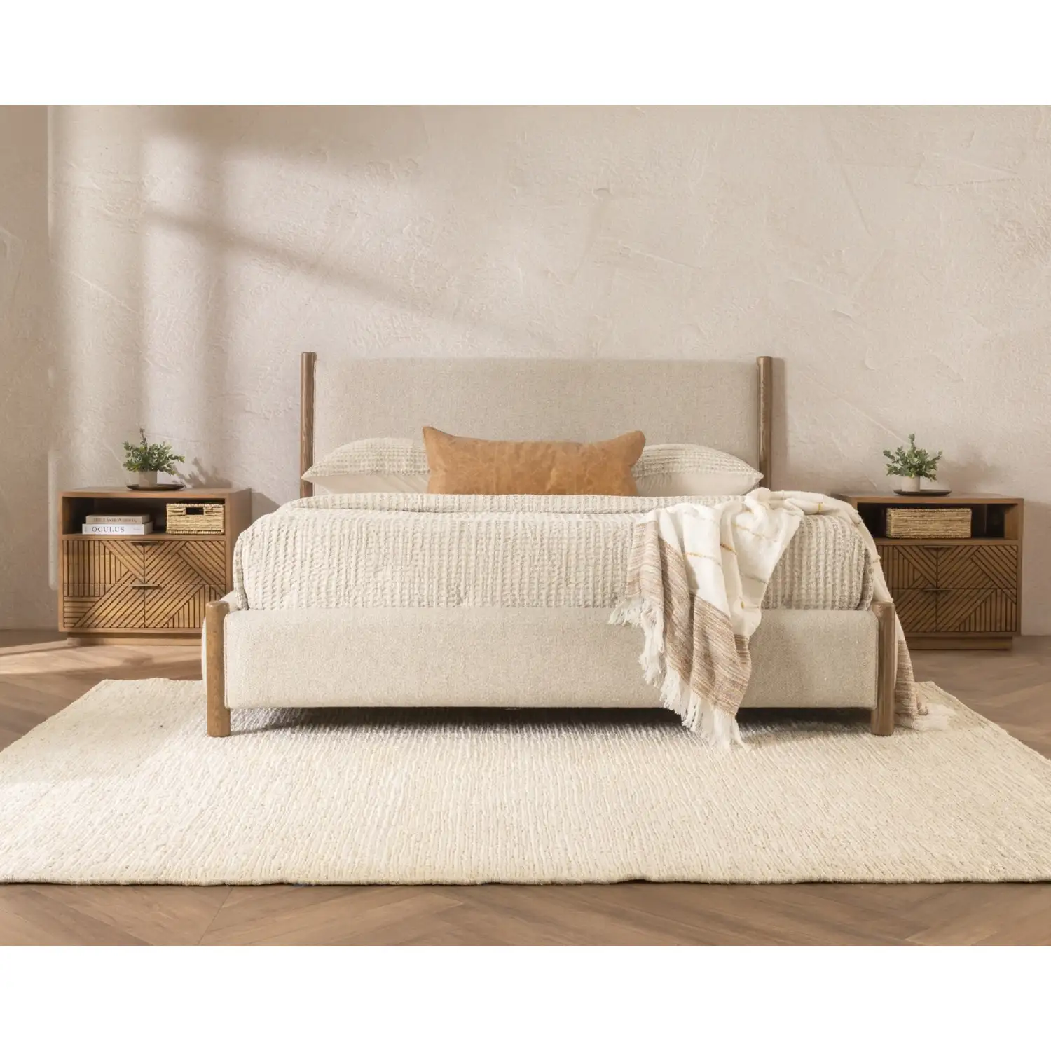 Bennington Queen Bed - Thumbnail 4