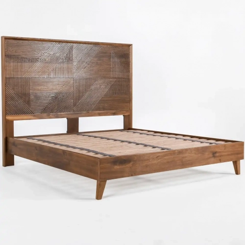 Santa Barbara King Bed in Oak Wood
