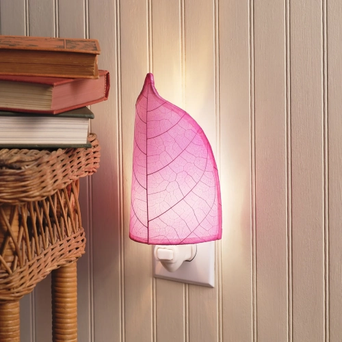 Leaf Nightlight in Single Pink Cocoa Leaf