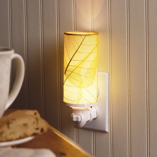 Cylinder Nightlight in Yellow Banyan Leaves