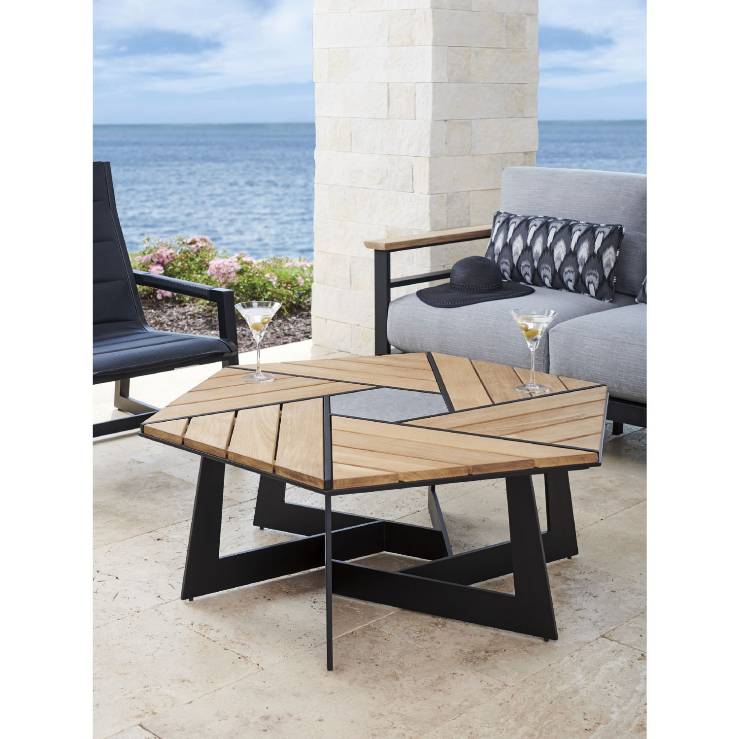 Tommy Bahama South Beach Cocktail Table