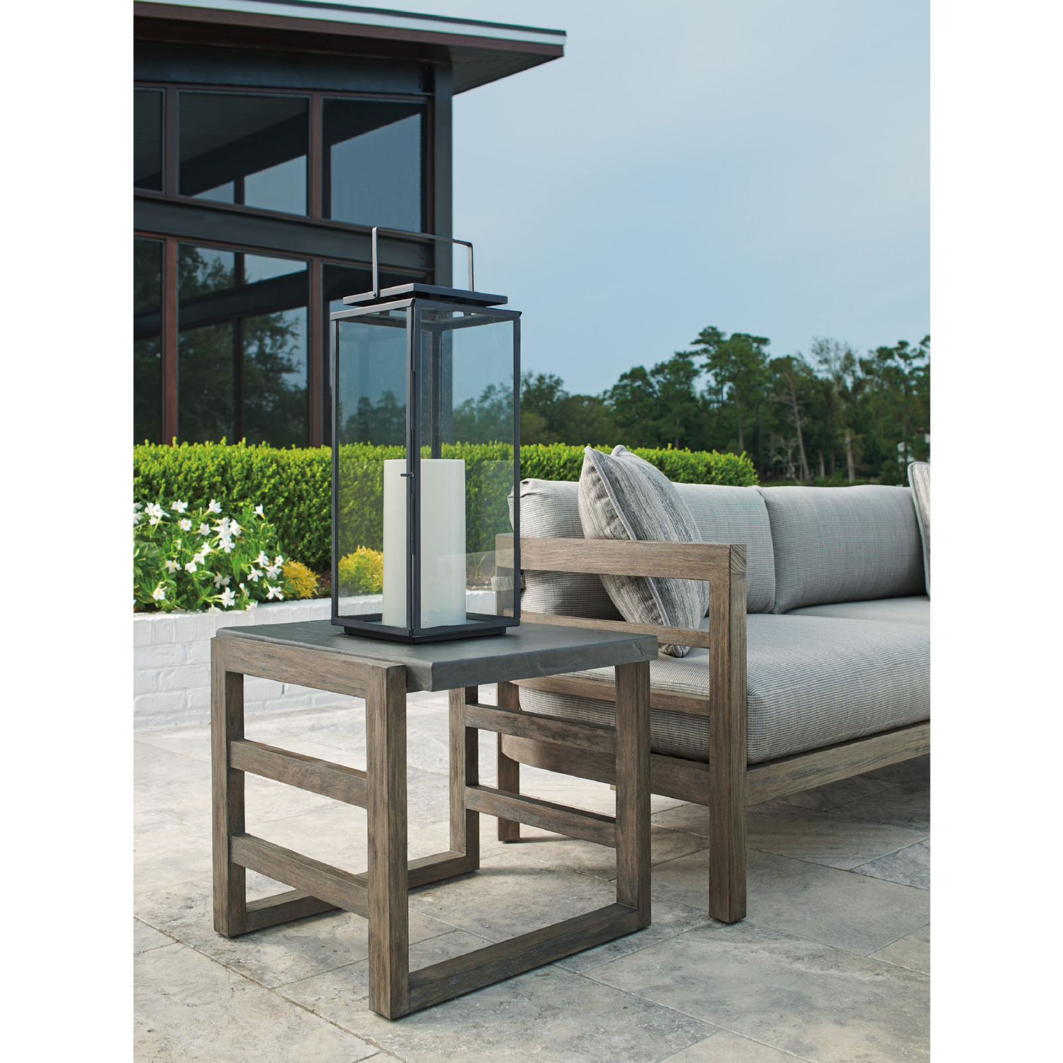 Tommy Bahama La Jolla End Table - Thumbnail 4
