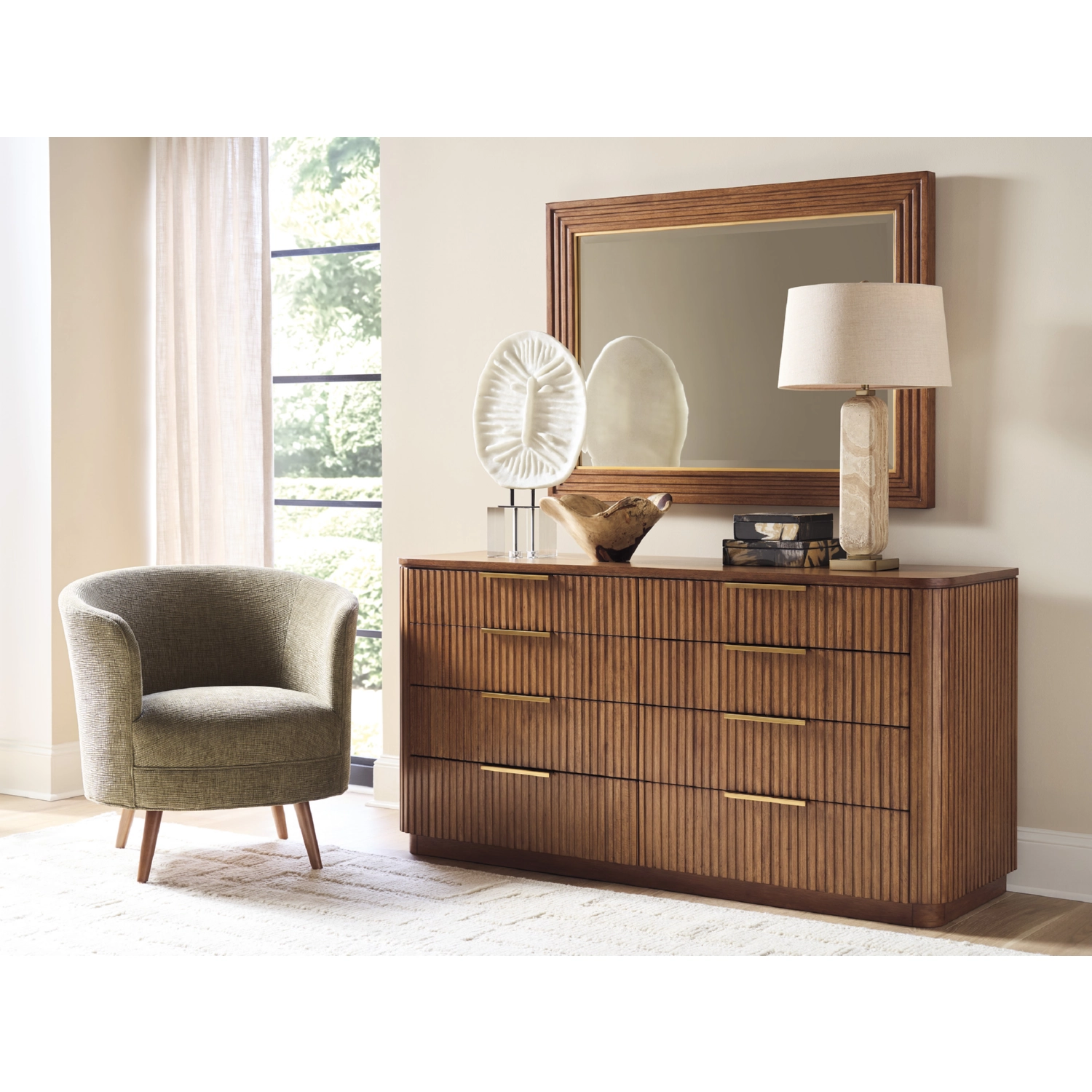 Lexington Belcourt 8 Drawer Double Dresser - Thumbnail 3