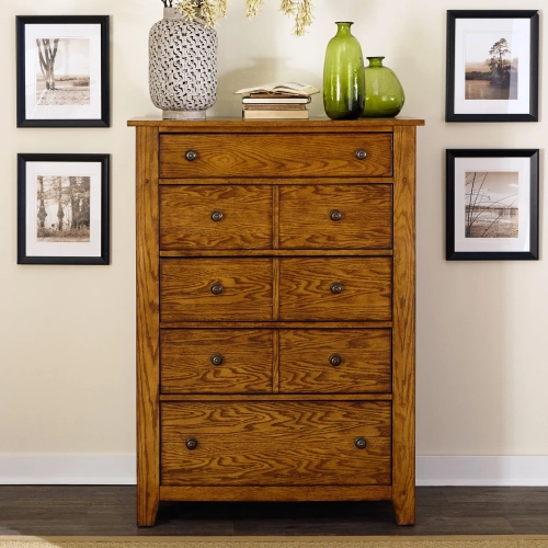 Grandpas Cabin 5-Drawer Chest in Aged Oak Wood