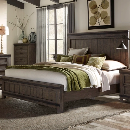 Thornwood Hills Queen Panel Bed in Rustic Gray