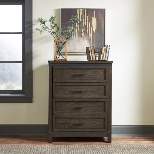 Thornwood Hills 4-Drawer Chest in Distressed Gray