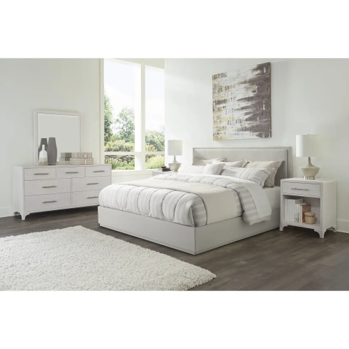 Abaco 4 Piece Queen Bedroom Set in Brushed White Oak & Gray Fabric