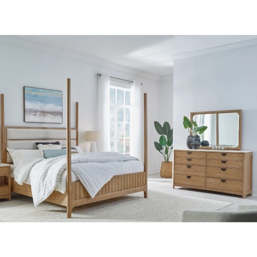 Escape Queen Poster Bed, Dresser & Mirror Set in Glazed Natural Oak